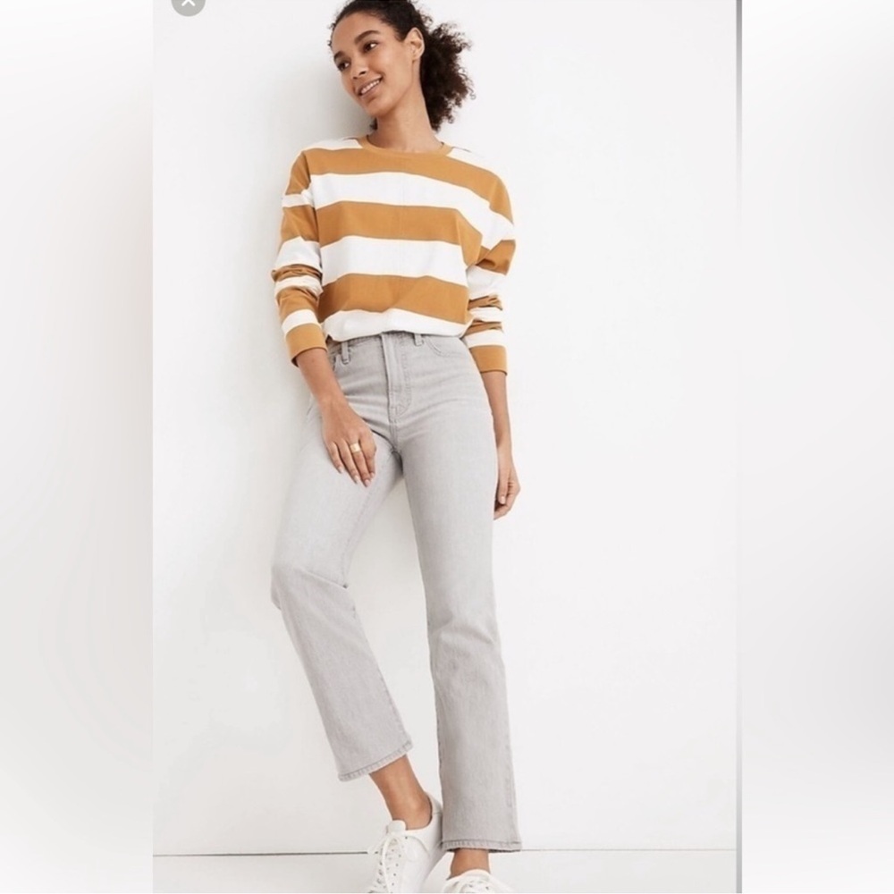 Madewell Slim Demi-Boot Denim Jeans
Ladies Size 31